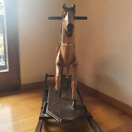 Lussi アパート ロゾネ